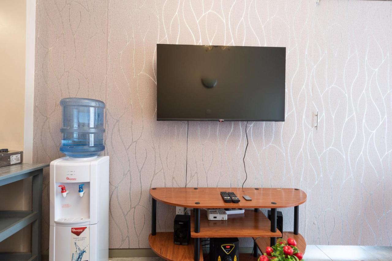 The Bliss - Lovely 1 Bedroom Apartment Located Near Trm Mall نيروبي المظهر الخارجي الصورة